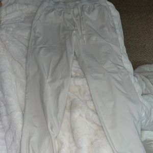 Lululemon joggers